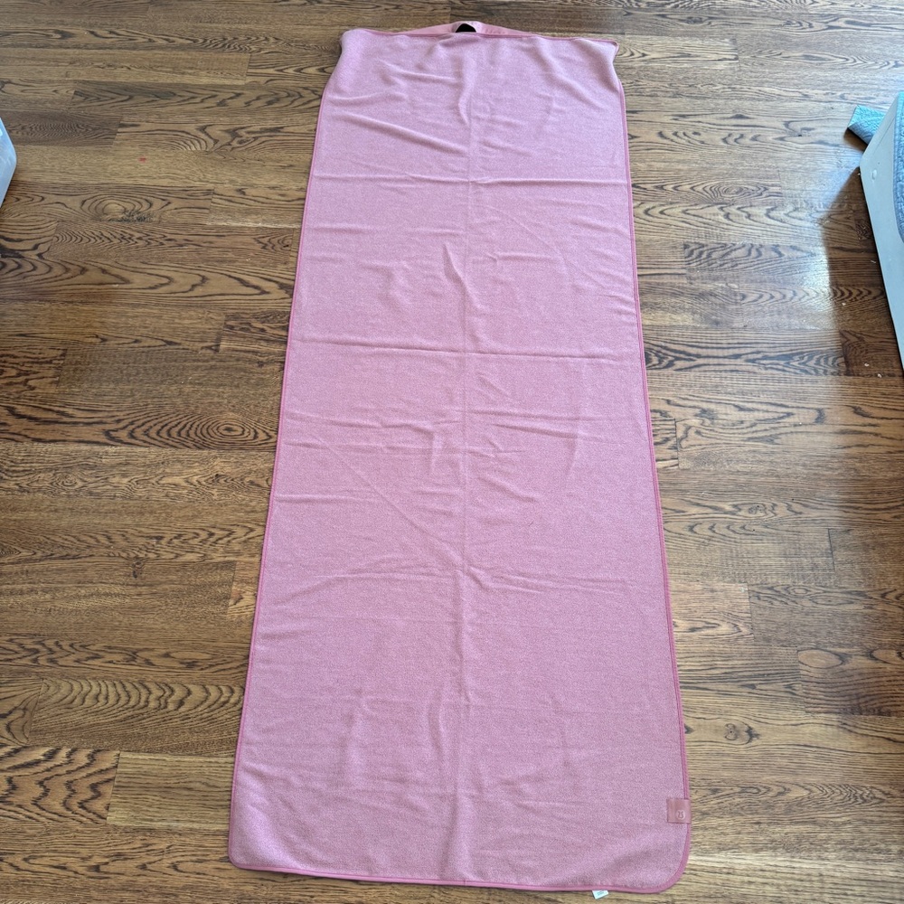 Lululemon Yoga Mat Towel / Cover Dusty Rose Mauve